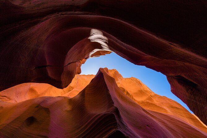 Deer Canyon Adventure through Antelope Canyon - A Deep Dive into the Experience