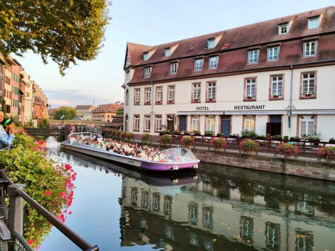 Degustation and Walking Tour in Strasbourg - Group and Language Options