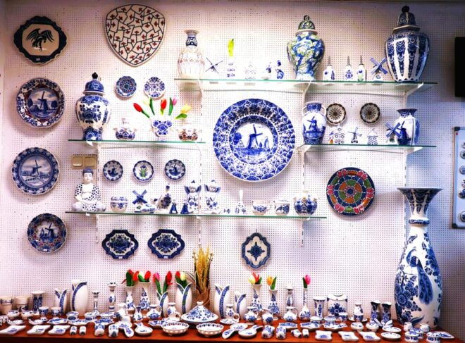 Delft and Volendam: Cheese, Clogs & Windmills (Small Group) - Clogs Making Workshop