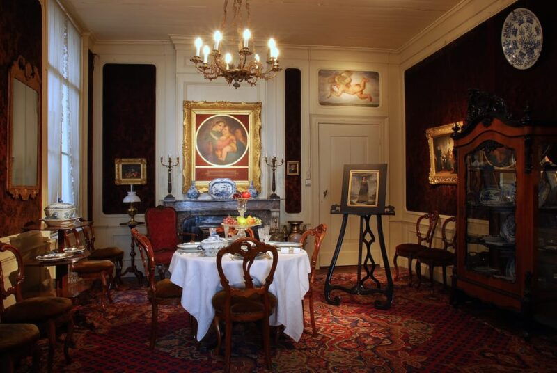 Delft: Canal House Museum 'Paul Tetar van Elven' Ticket - A Rich Collection of Art and Antiques