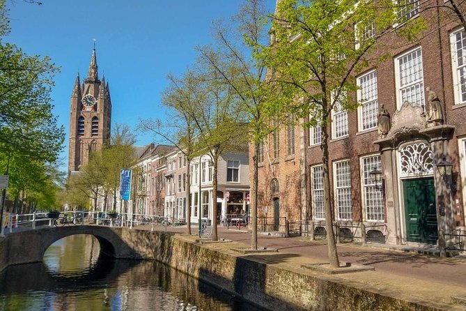 Delft Small-Group Photography Walking Tour of Old Town  - The Hague - Photography Tips and Techniques
