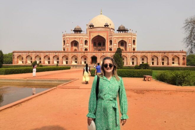 Delhi: 2-Day Delhi & Taj Mahal Tour by Car - Private Air-Conditioned Car