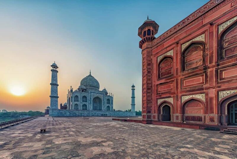 Delhi: 2-Day Private Delhi & Agra with Taj Mahal Tour by Car - The Experience from a Travelers Perspective