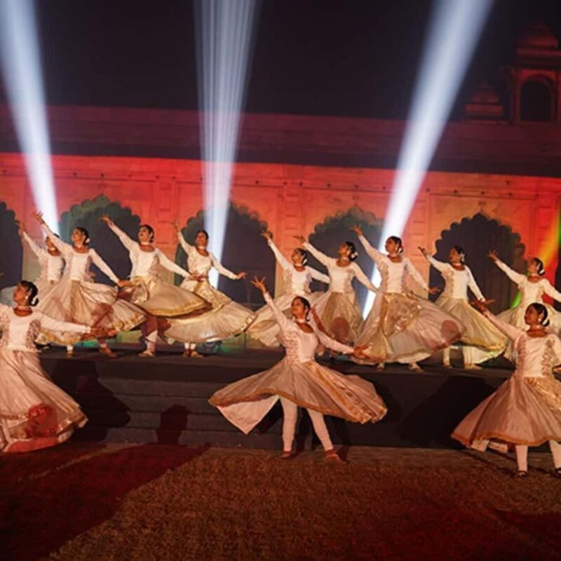 Delhi: 2-hour Red Fort Guided Evening Light & Sound Show - Good To Know