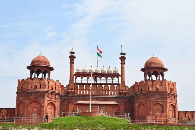 Delhi: 3-Day Delhi, Agra & Jaipur Guided Tour by Car - Day 2 - Agra to Jaipur
