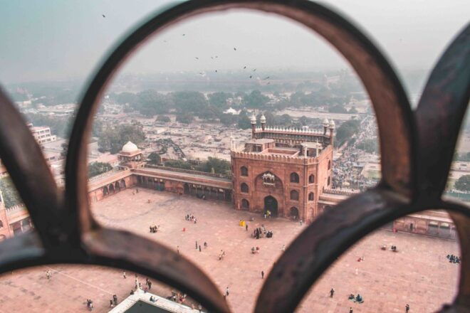 Delhi: 3-hour Old Delhi Rickshaw Ride and Guided Tour - Tour Description