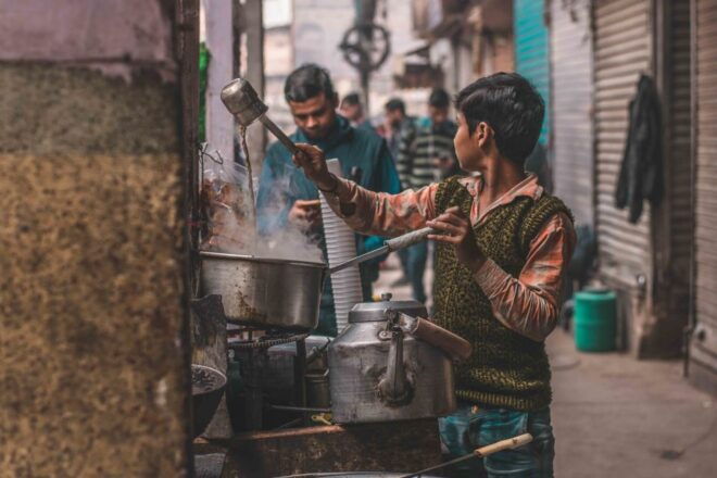 Delhi: 3-hour Old Delhi Rickshaw Ride and Guided Tour - Experience