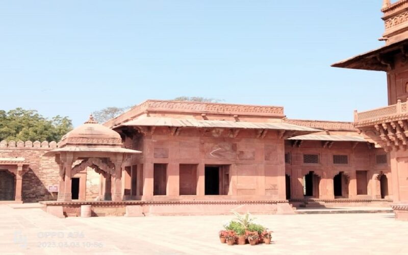 Delhi: 4 Days Delhi Agra Jaipur Multi Days Tour with guide - FAQ