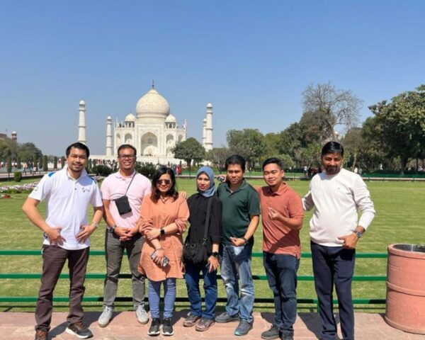 Delhi: 6-Day Golden Triangle & Varanasi Private Trip - Important Information