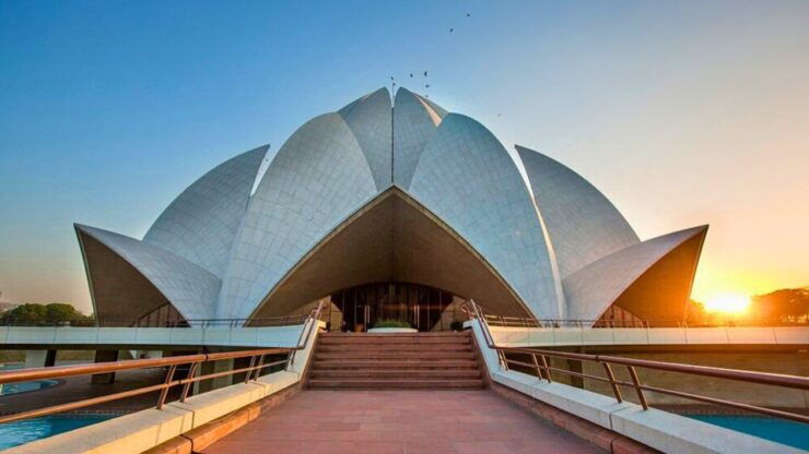 Delhi: 6-Hours Delhi Spiritual Sites With Famous Temples - Tour Details