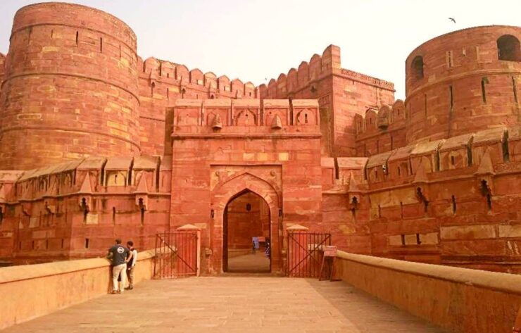 Delhi Agra Day Trip by Car With Agra Fort and Fatehpur Sikri - Pricing and Duration