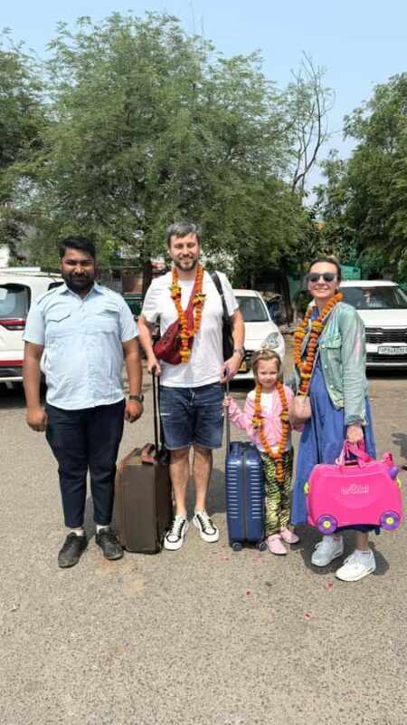 Delhi: Agra Day Trip by Gatiman Train with Taj Mahal & Lunch - Good To Know