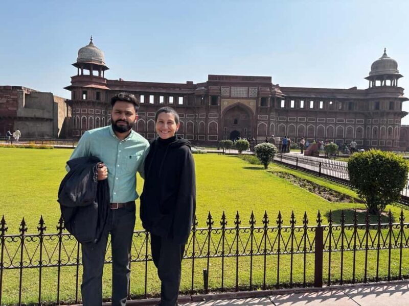 Delhi: Agra Day Trip by Gatiman Train with Taj Mahal & Lunch - Practical Tips and Considerations