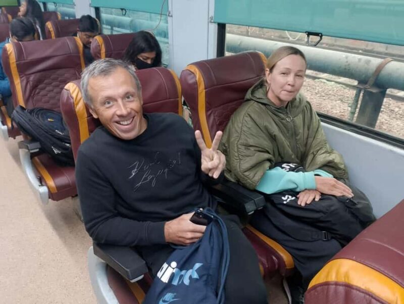 Delhi: Agra Day Trip by Gatiman Train with Taj Mahal & Lunch - The Journey Begins: From Delhi to Agra in Style