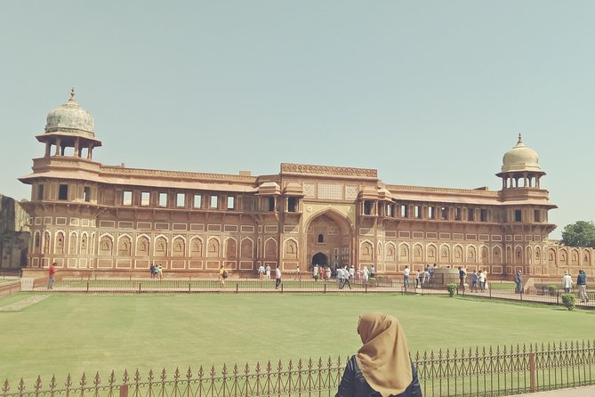 Delhi Agra Delhi Sameday Tour By Private Car - Meeting and Pickup