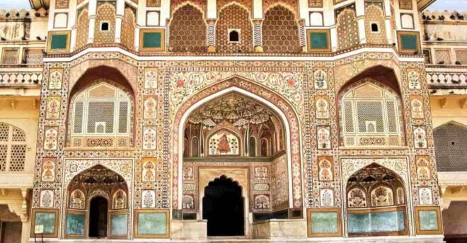 Delhi Agra Gwalior Orchha Khajurao Tour by Car - Important Information