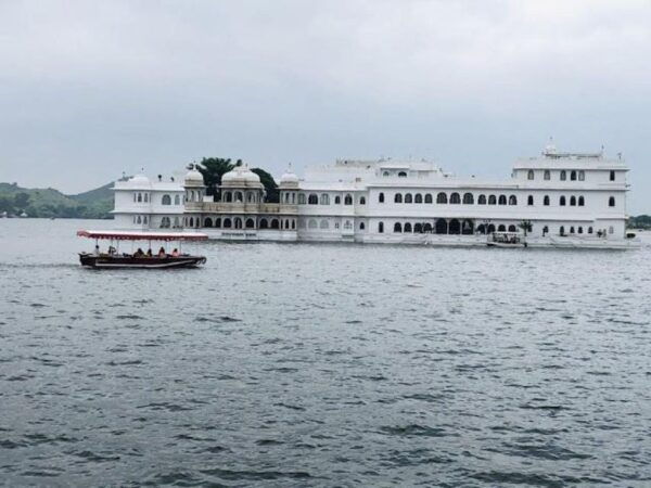 Delhi Agra Jaipur Udaipur Pushkar Tour 7 Days - The Sum Up