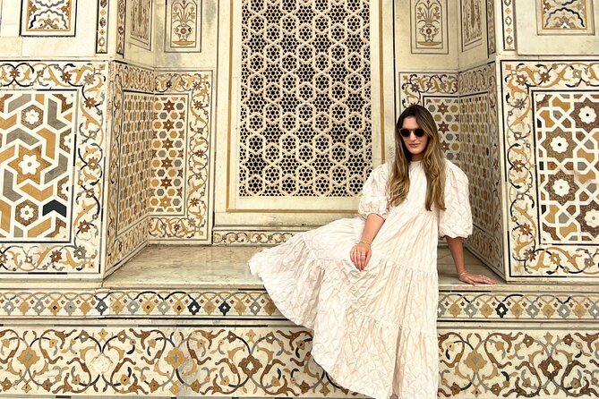 Delhi - Agra( Tajmahal) 2 Days Trip - Itinerary Highlights