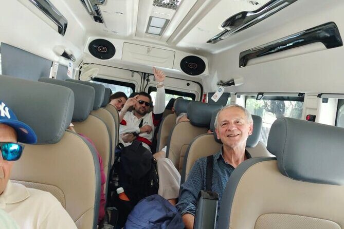 Delhi Airport Private Transfer to or from New Delhi and NCR - Detailed Breakdown of the Experience