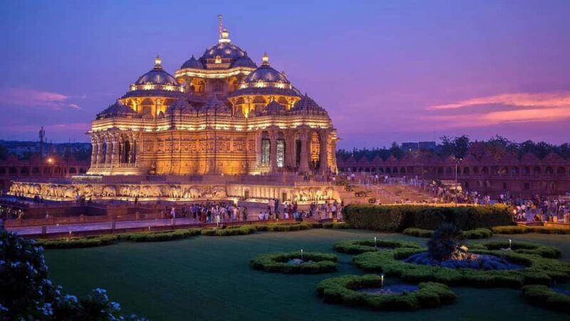 Delhi: Akshardham Temple Guided Tour w/ Water & Light Show - Relaxation and Refreshments