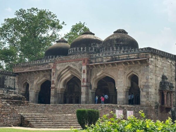 Delhi: City Highlights Private Tour With Transfer - Common Questions