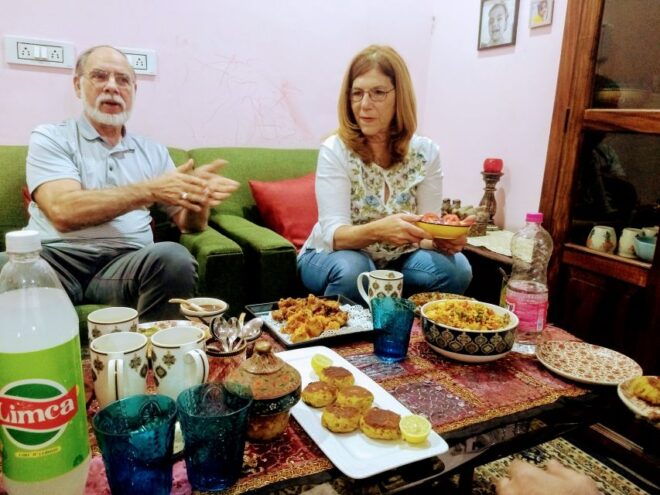 Delhi Cooking Class: Choose Your Menu and Learn 2-3 Dishes - Learn to Make Indian Masala Tea and Fritters