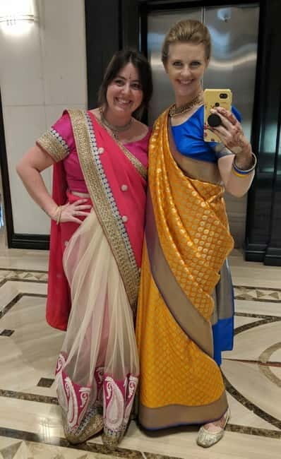 Delhi: Customized Shopping Tour with Female Consultant - Transportation & Practicalities