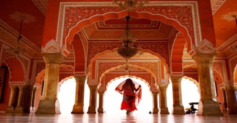 Delhi: Day Tour Jaipur Amber Fort With City Palace Transfer - An In-Depth Look at the Jaipur Day Tour