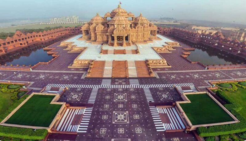 Delhi: Evening at Akshardham With Light Show & Local Dinner - Good To Know