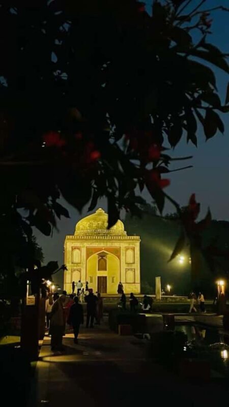 Delhi: Evening Heritage Tour & customize your own itinerary - FAQs