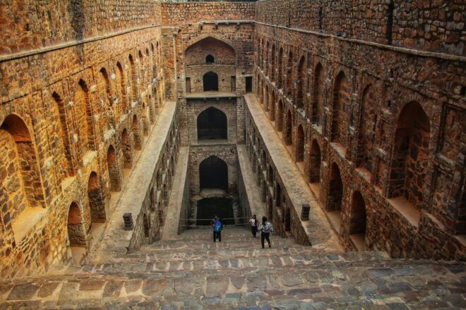 Delhi: Full-Day Delhi Sightseeing Tour by Public Transport - Inclusions in the Tour