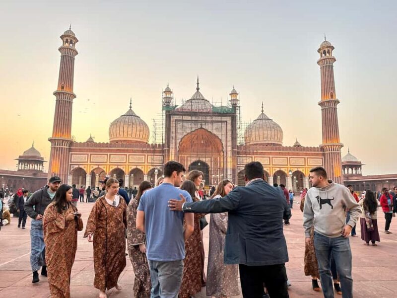 Delhi: Full Day Old and New Delhi City Private Guided Tour - Good To Know: