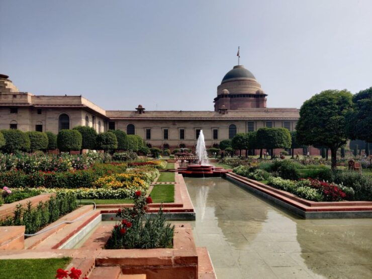 Delhi: Full Day Private City Tour in Old & New Delhi - Itinerary