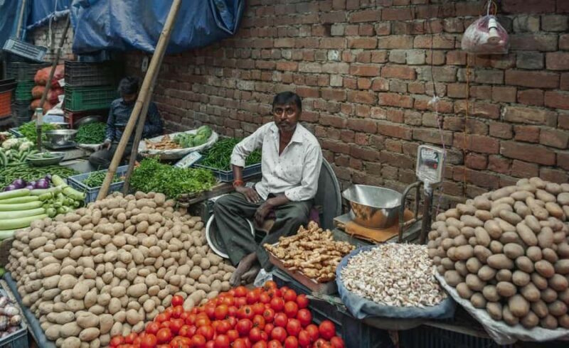 Delhi: Full-Day Shopping Tour with Male & Female Guide - FAQ