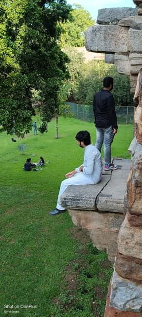 Delhi: Garden of Five Senses Guided Tour with Pickup - Good To Know