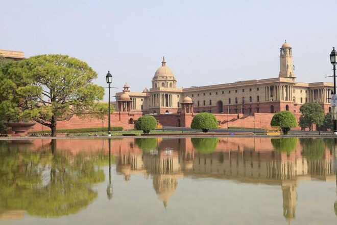 Delhi: Half-day City Tour With Guide - Cancellation Policy and Reservation