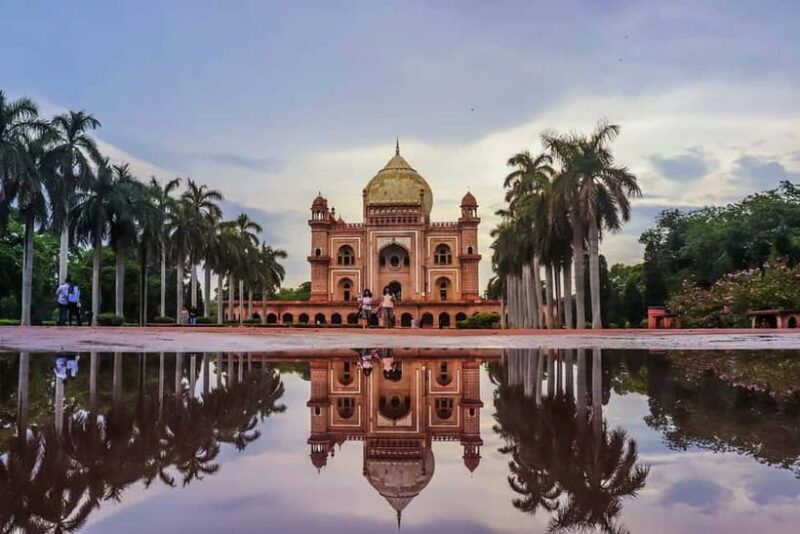 Delhi: Half-Day Guided Tour Humayun's Tomb & Safdarjung Tomb - Discovering Safdarjung’s Tomb’s Charm