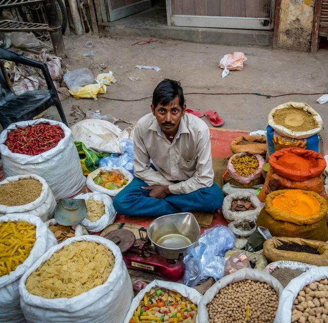 Delhi: Half-Day Private Shopping Tour With Transfers - Experience