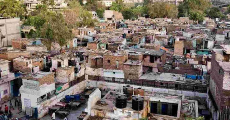 Delhi Half Day Slum Walking Tour With Guide - Experience the Community