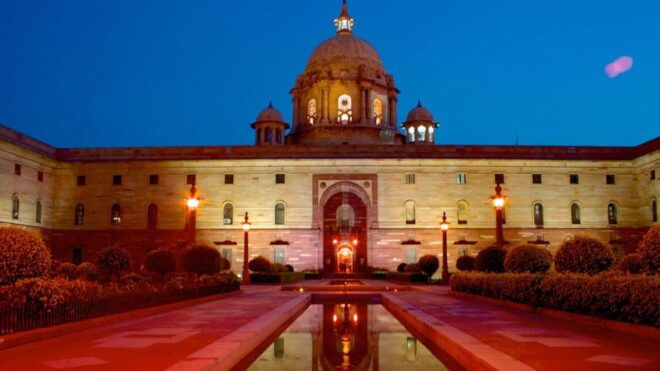 Delhi: Heritage Night Walking Tour With Food Tasting - Tour Experience