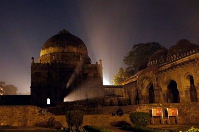 Delhi: Heritage Night Walking Tour With Food Tasting - Customer Review