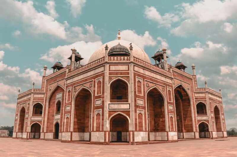 Delhi: Humayuns Tomb & Museum Tour By Private Car - Value and Who Will Love This Tour