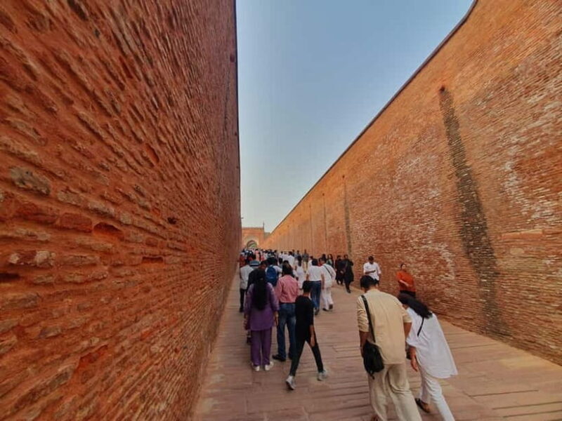 Delhi/Jaipur: Same Day Taj Mahal Agra Tour with Photographer - End of the Day: Return to Jaipur