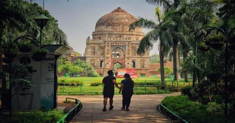 Delhi Luxury City Spiritual Sites Half or Full Day Tour - Local Flavors and Relaxing Walks