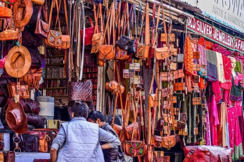 Delhi Markets: A Cultural Shopping Experience with an Expert - FAQ