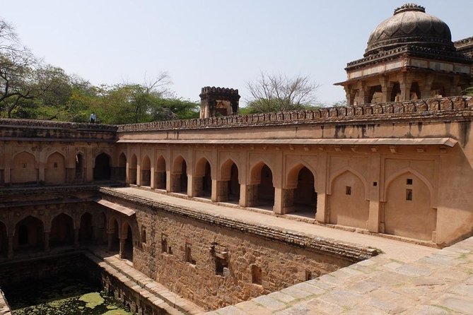 Delhi Mehrauli Archaeological Park Half Day Walking Tour - Good To Know