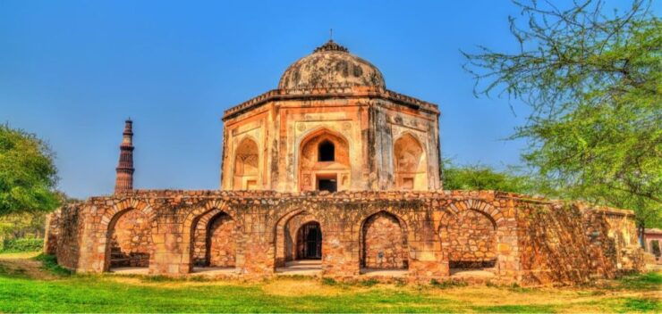 Delhi: Mehrauli With Some Prominent Sites Walk Tours - Tour Details