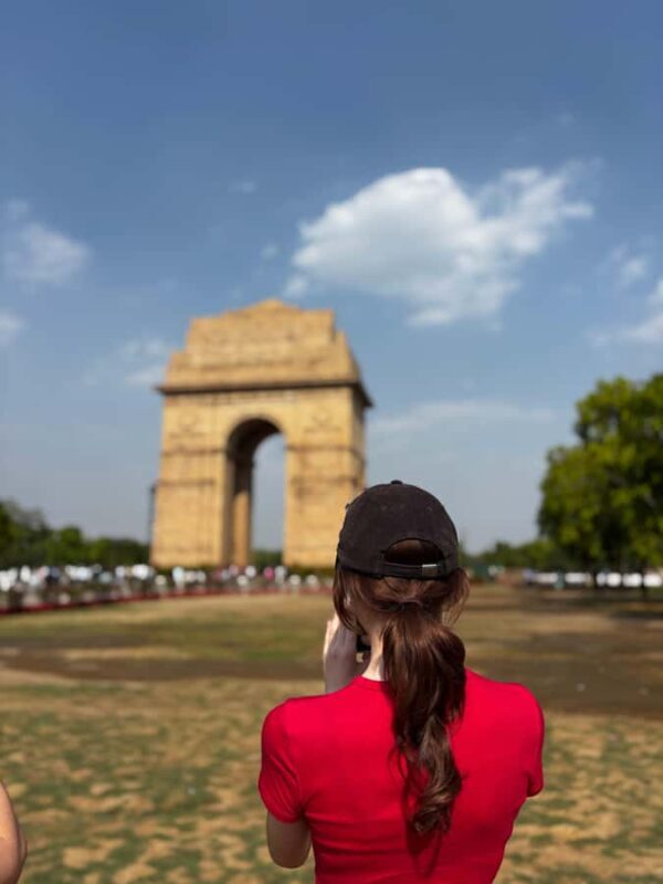 Delhi: Metro Heritage Tour with Guide - In-Depth Look at Each Stop