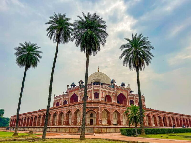 DELHI: NEW AND OLD SELF ITINERARY FULL DAY OR HALF DAY TOUR - Introduction: Why This Tour Works