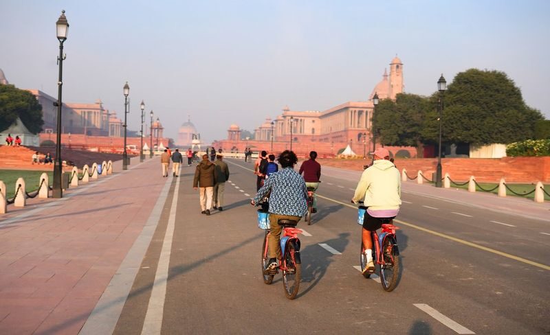 Delhi: New Delhi Guided Tour By Cycle - What to know before you book